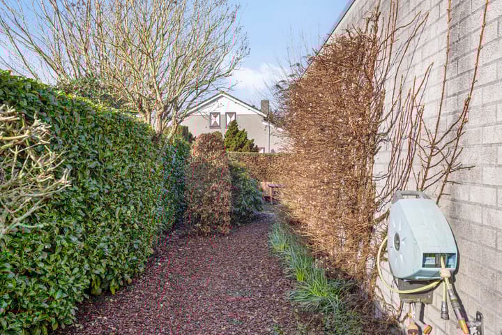 Foto 40 van Burgemeester Vlaklaan 13