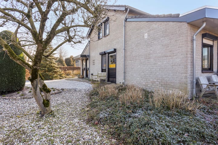 Foto 44 van Burgemeester Vlaklaan 13