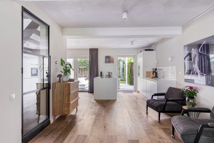 Foto 11 van K.L.H. van der Puttlaan 8