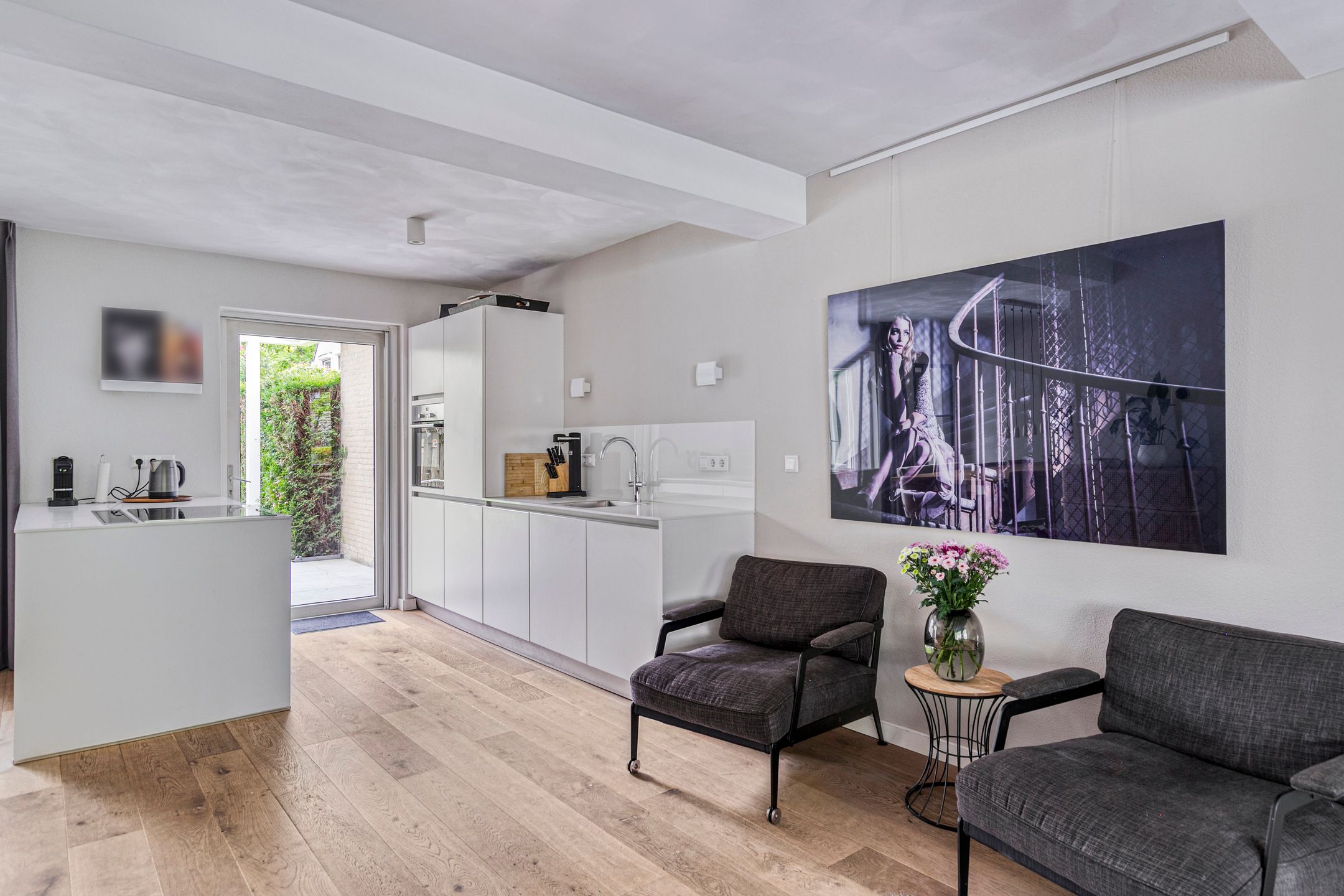 Foto 12 van K.L.H. van der Puttlaan 8