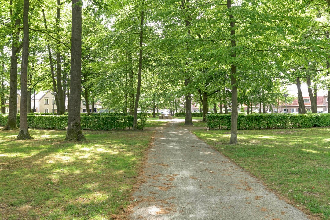 Foto 37 van K.L.H. van der Puttlaan 8