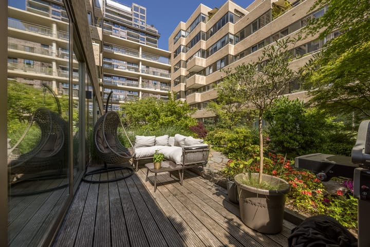 Foto 9 van Leo Smitstraat 63