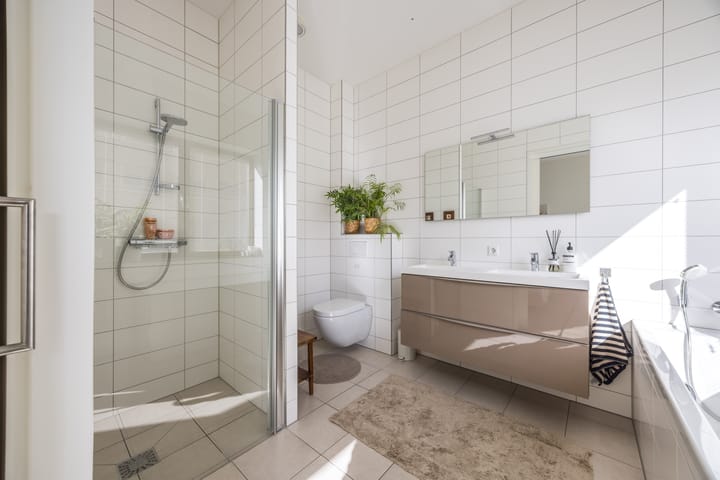 Foto 23 van Leo Smitstraat 63