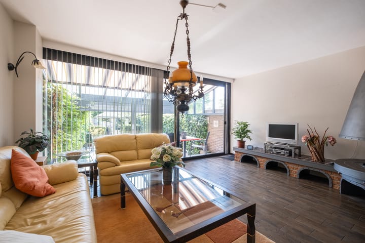 Photo 5 of J. van de Veldelaan 40