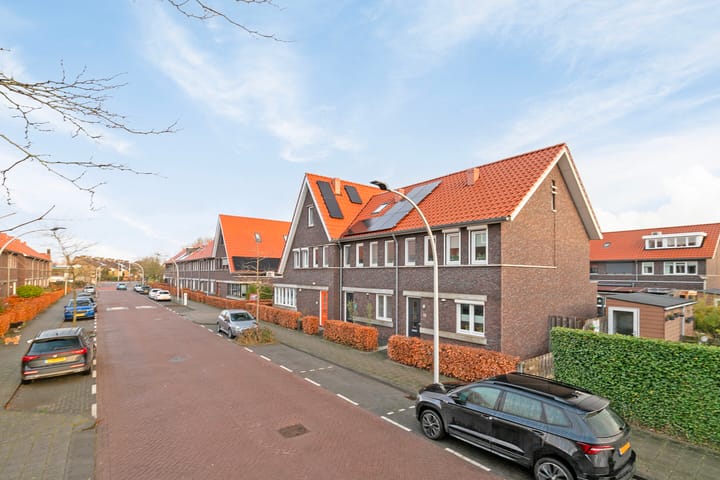 Foto 25 van Julianastraat 33