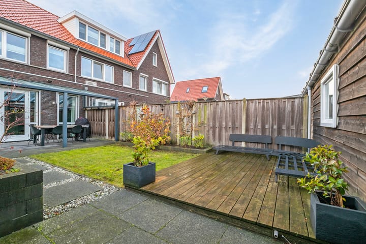 Foto 31 van Julianastraat 33