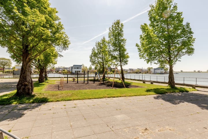 Foto 38 van Diemenstraat 3