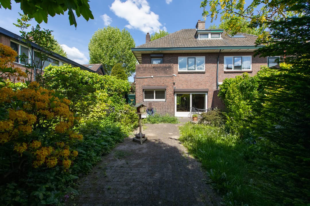 Foto 2 van Brugweg 1-C