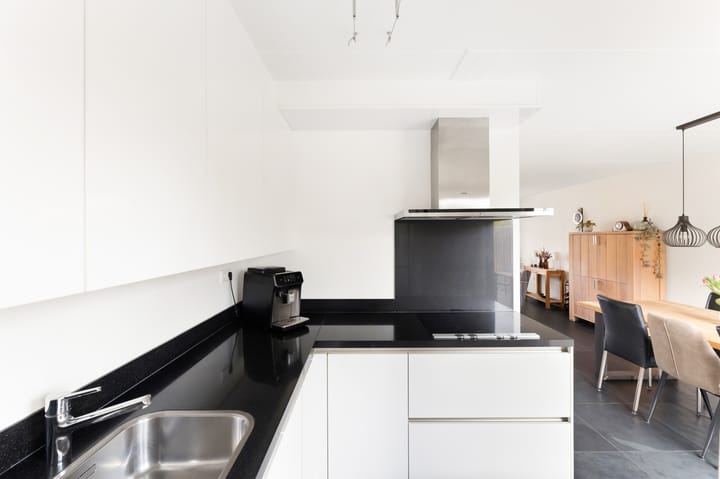 Foto 20 van Suze Groeneweglaan 79