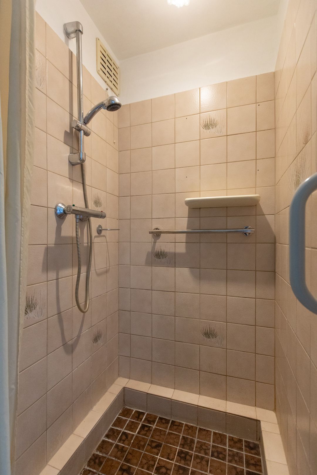 Foto 26 van Brugweg 1-C