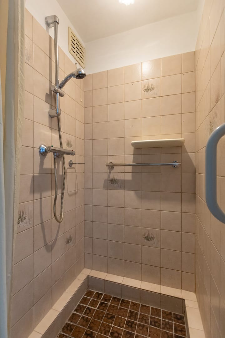 Foto 26 van Brugweg 1-C