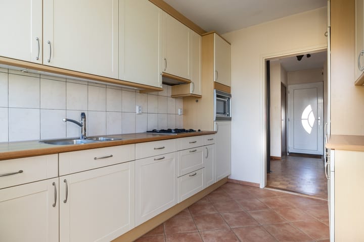 Photo 11 of Camphuysenstraat 49