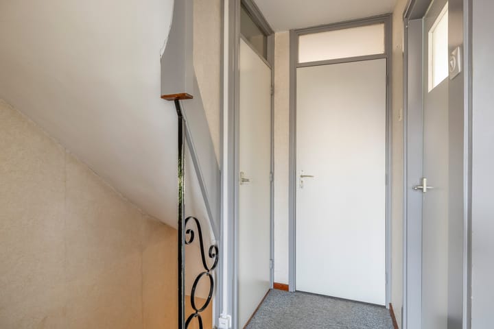 Photo 22 of Camphuysenstraat 49