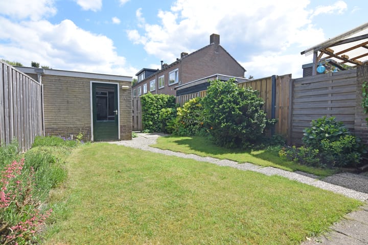 Photo 25 of Camphuysenstraat 49