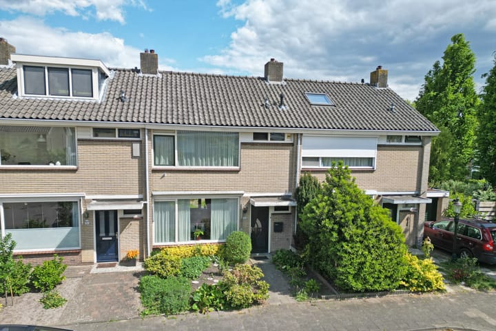 Photo 26 of Camphuysenstraat 49