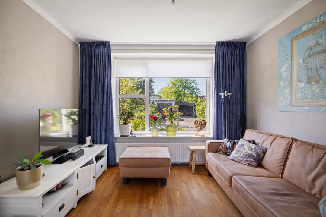 Foto 7 van Johan van Oldenbarneveltlaan 9