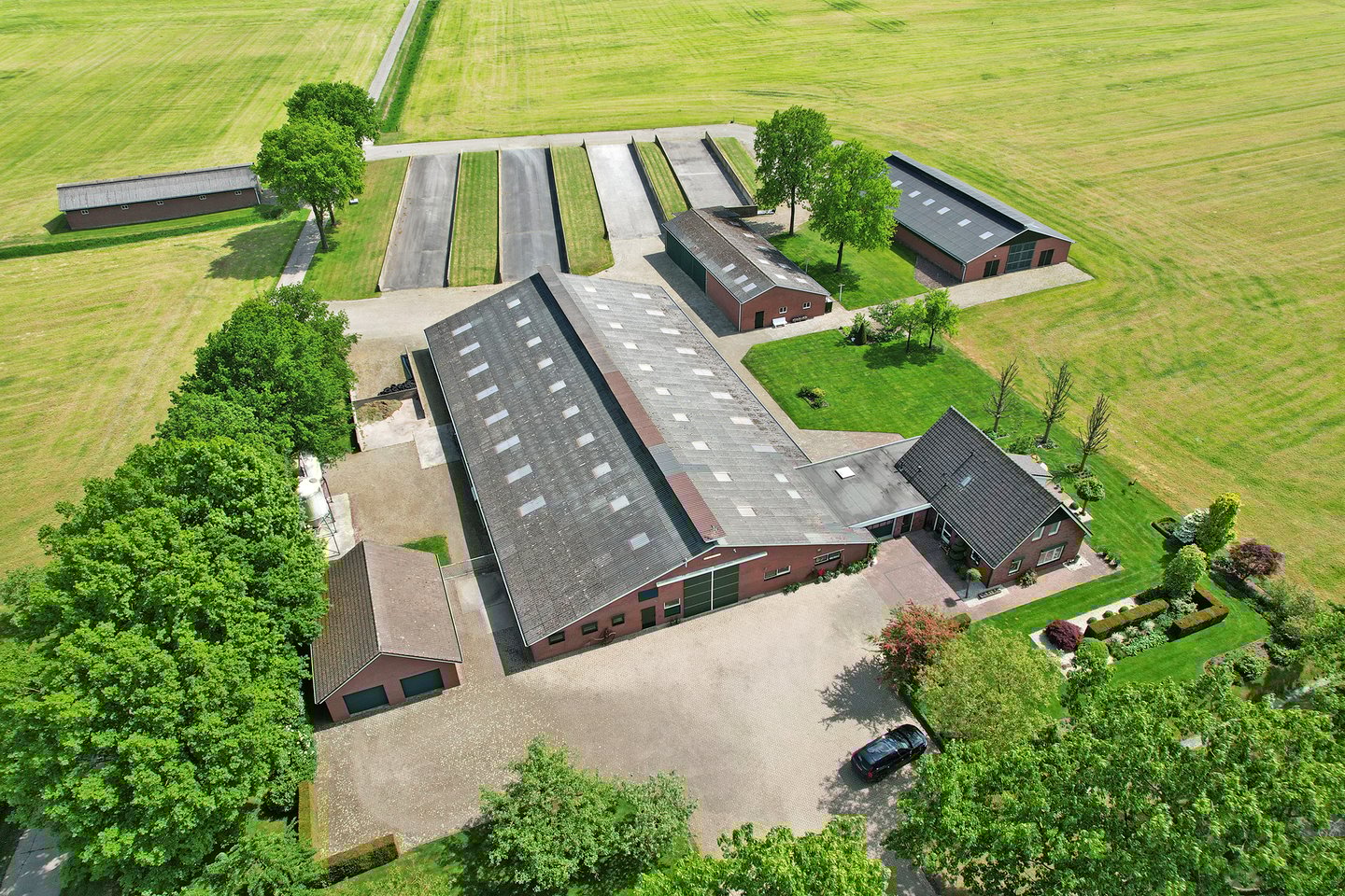 View photo 3 of Wormskampweg 14
