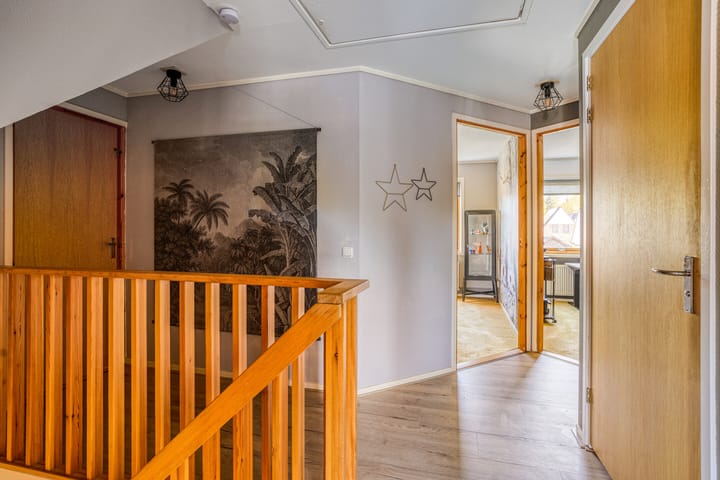 Photo 24 of Horstlaan 3