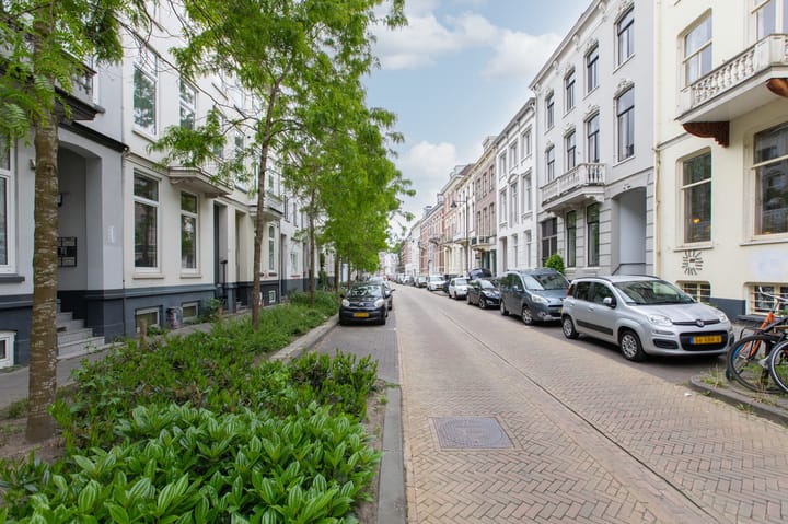 Foto 8 van Emmastraat 11-3