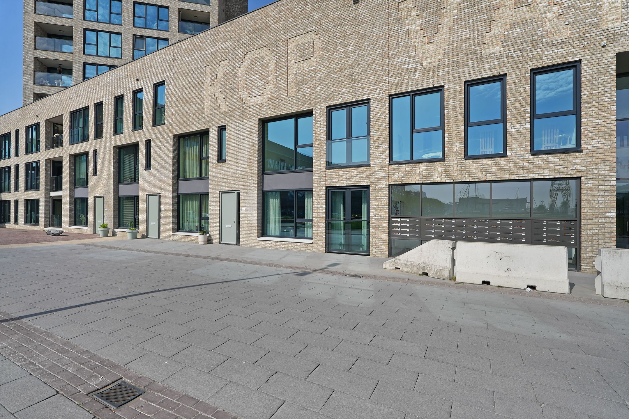 Foto 3 van Hellingbaan 157