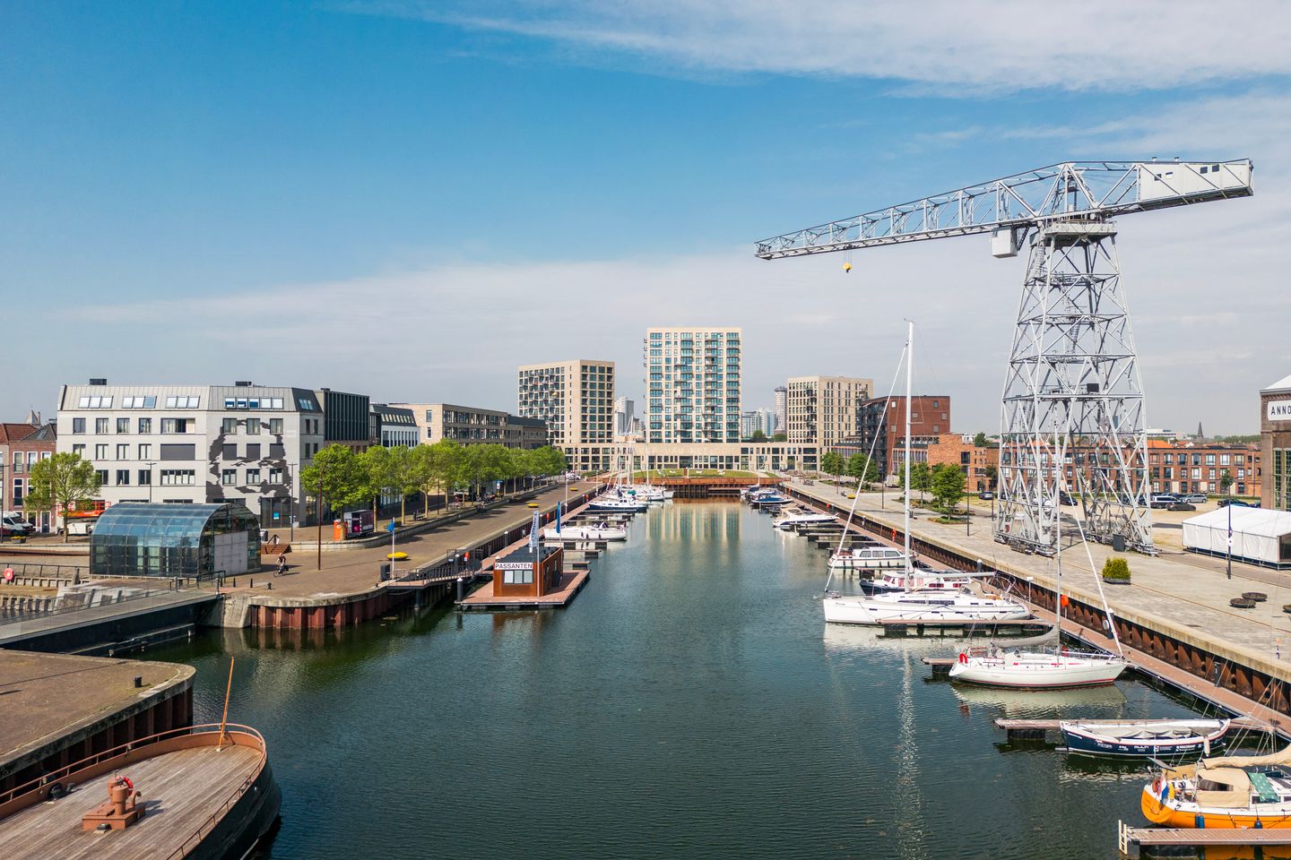 Foto 5 van Hellingbaan 157