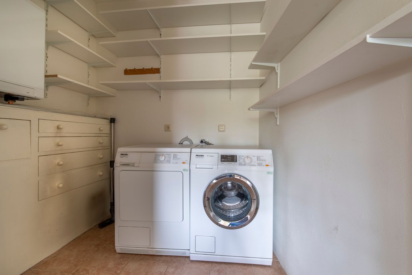 Foto 10 van Brouwerstraat 56