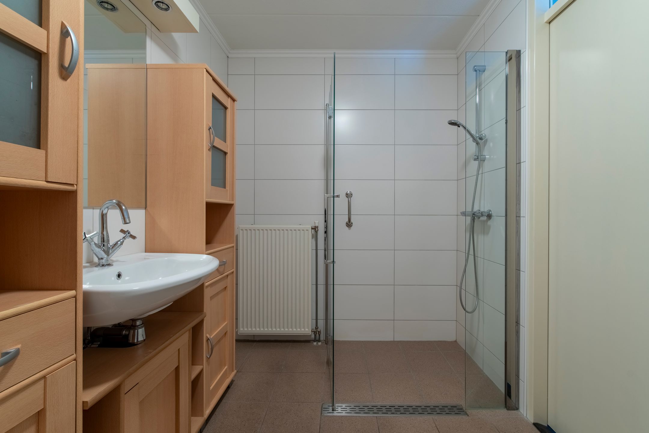 Foto 24 van Brouwerstraat 56