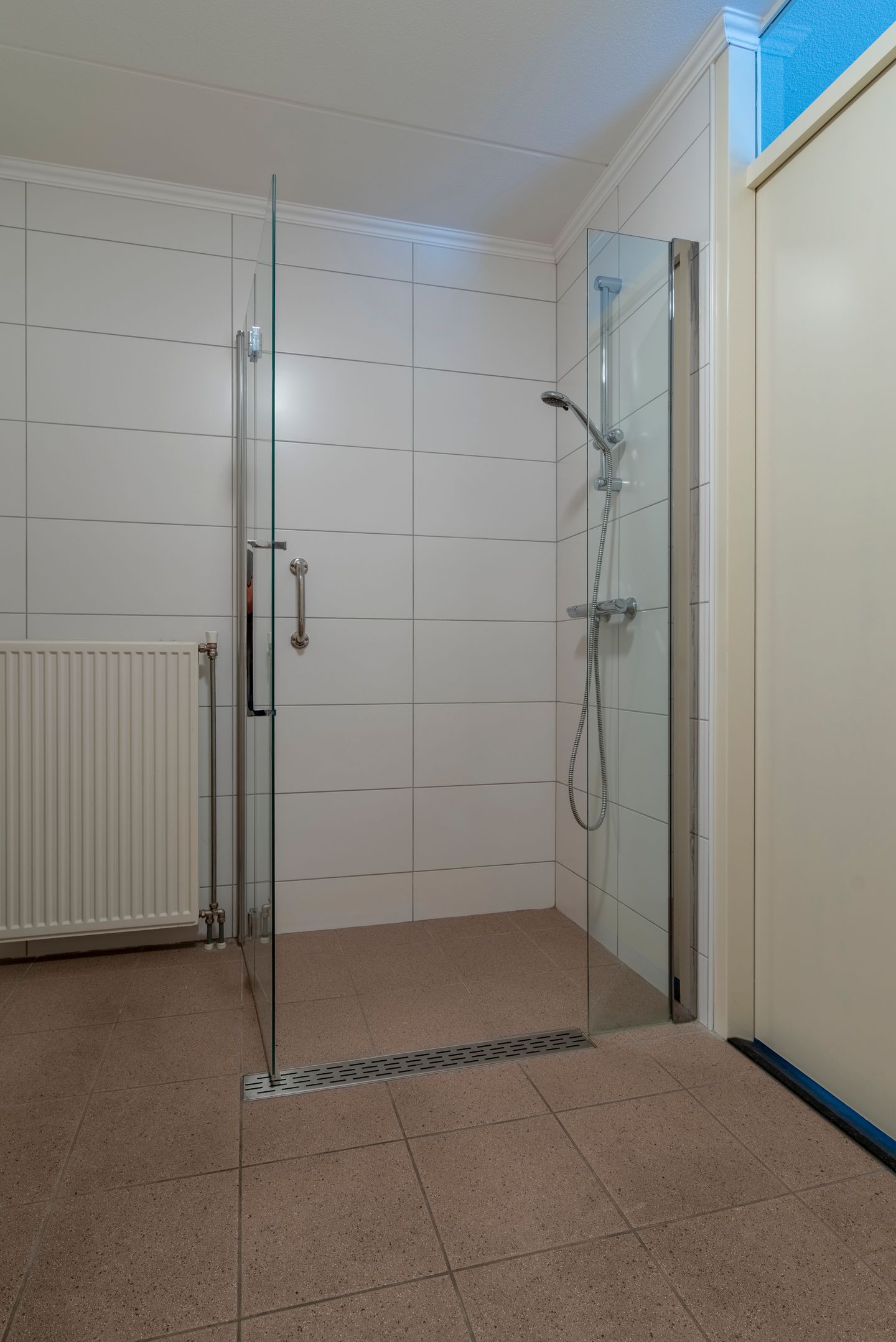 Foto 25 van Brouwerstraat 56