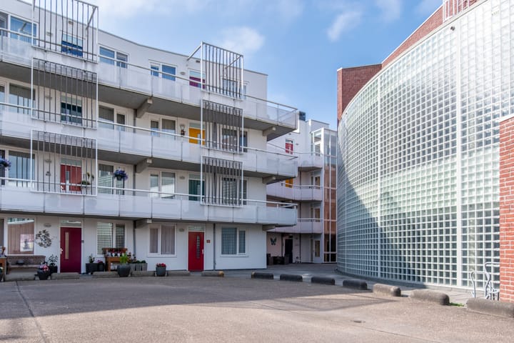 Foto 33 van Brouwerstraat 56