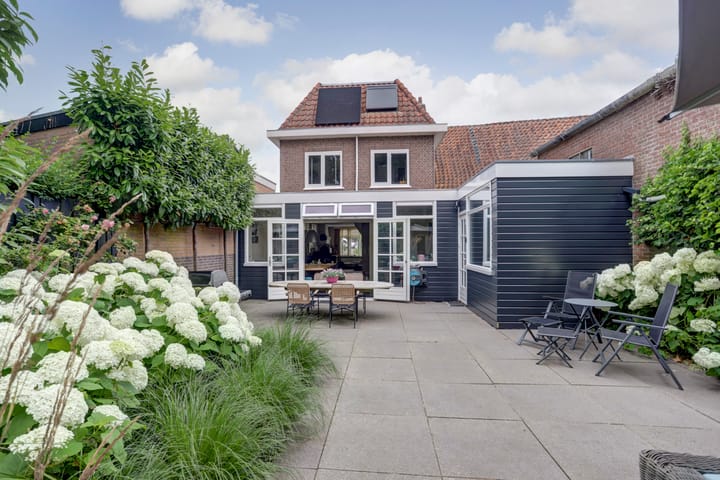 Foto 2 van Overrijn 19