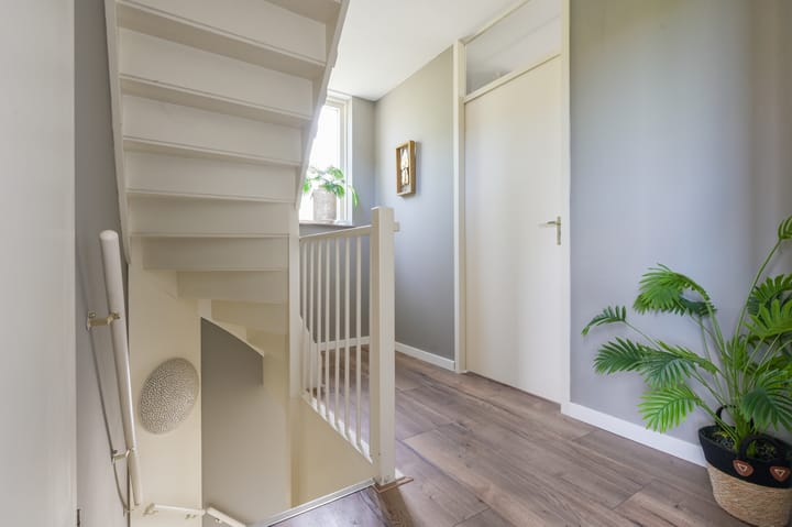 Foto 14 van Lemsterweg 51