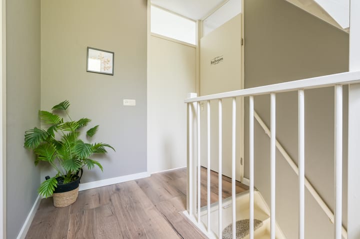 Foto 15 van Lemsterweg 51