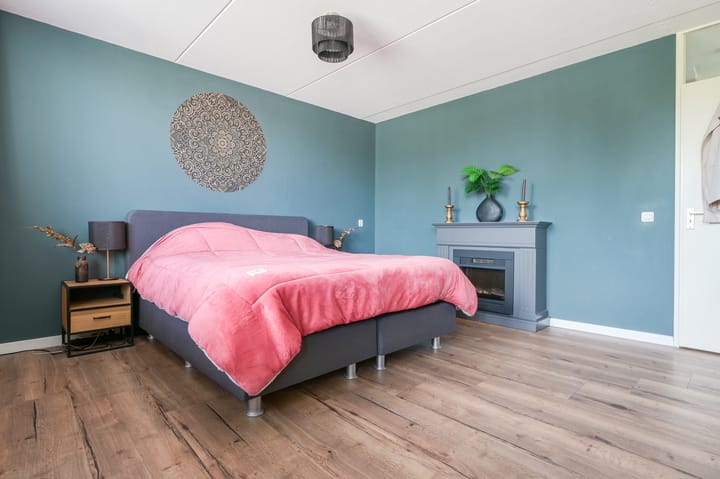 Foto 19 van Lemsterweg 51