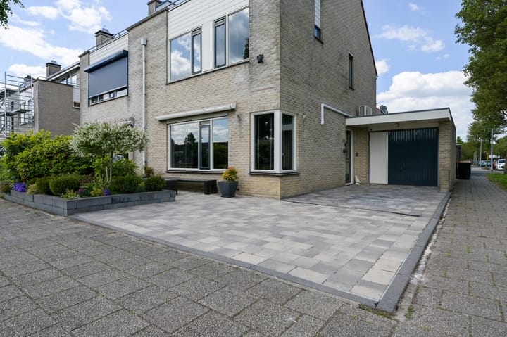 Foto 53 van Lemsterweg 51