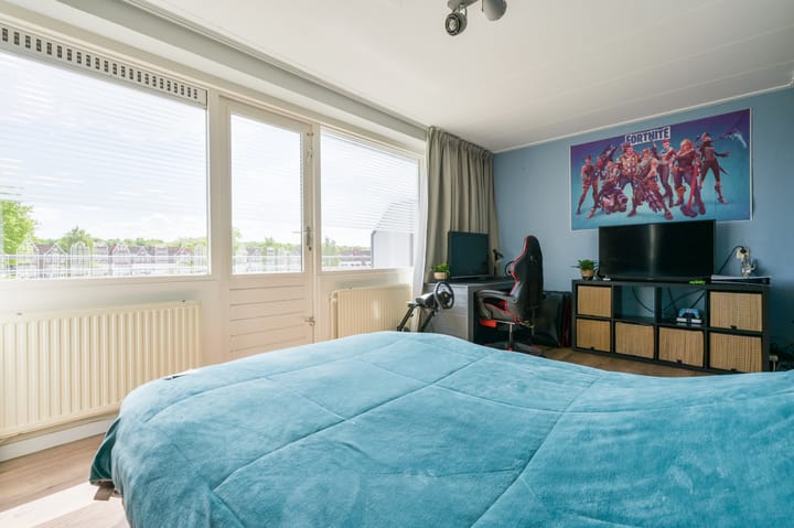 Foto 30 van Lemsterweg 51