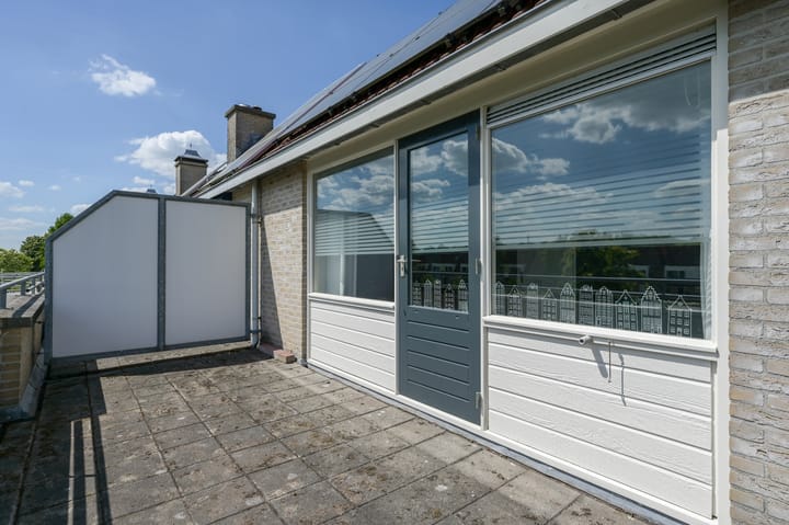 Foto 32 van Lemsterweg 51