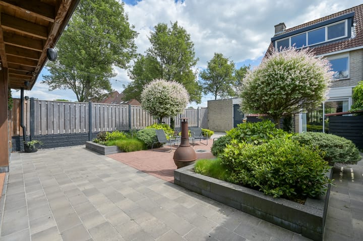 Foto 39 van Lemsterweg 51