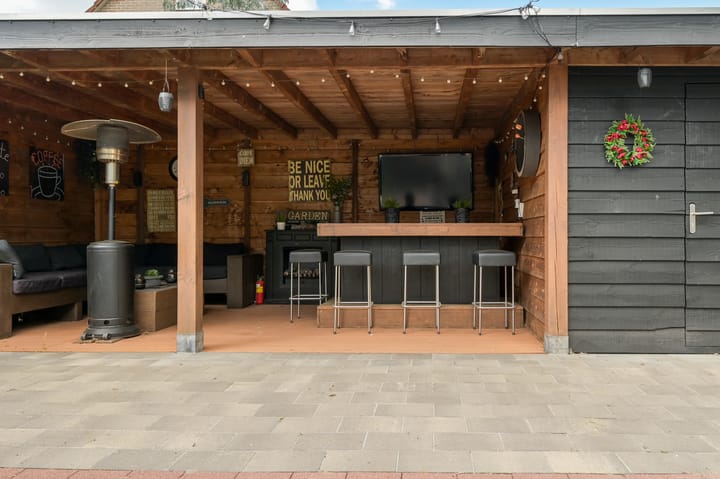 Foto 43 van Lemsterweg 51