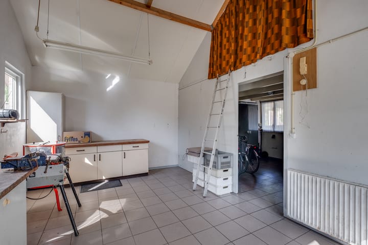 Photo 13 of Willem Alexanderlaan 14