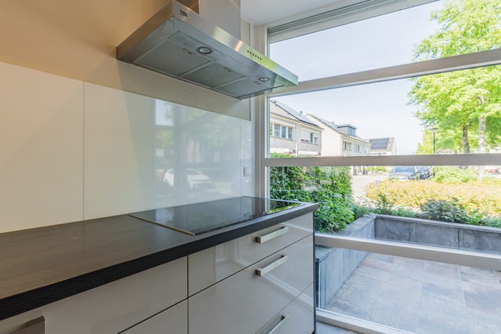 Foto 18 van Smaragd 9