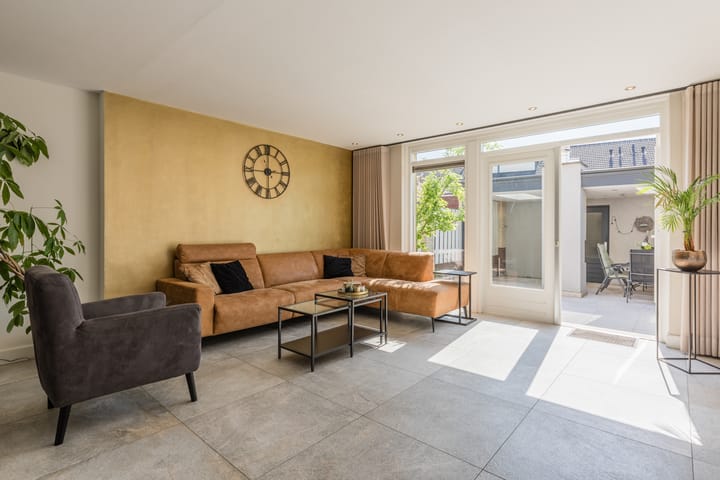 Foto 9 van Smaragd 9