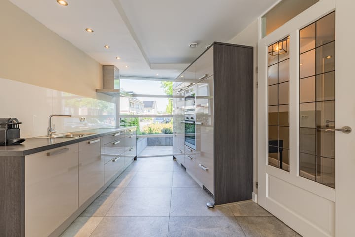 Foto 20 van Smaragd 9