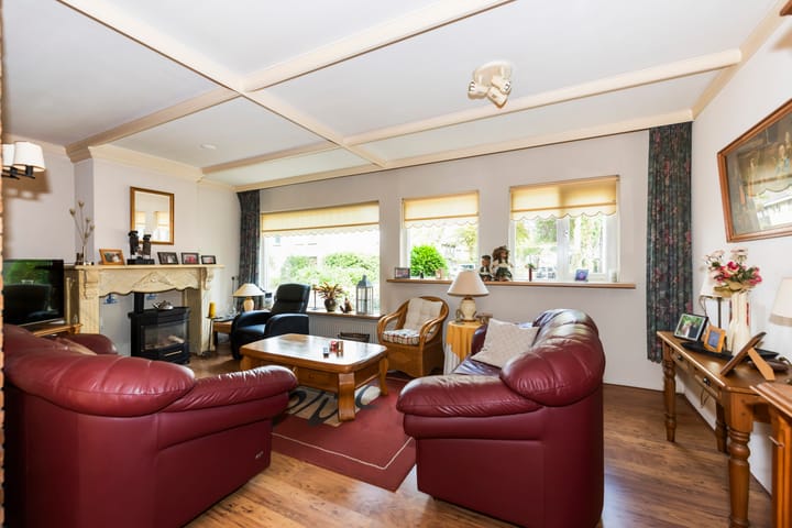 Foto 3 van Anna van Burenplein 2