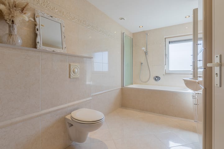 Foto 27 van Smaragd 9