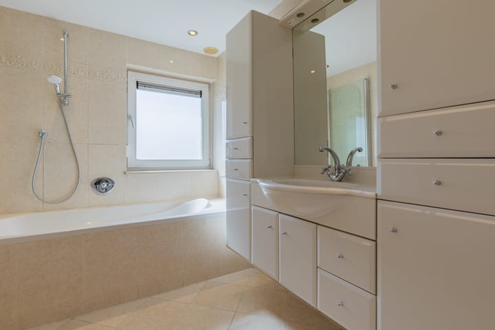 Foto 28 van Smaragd 9