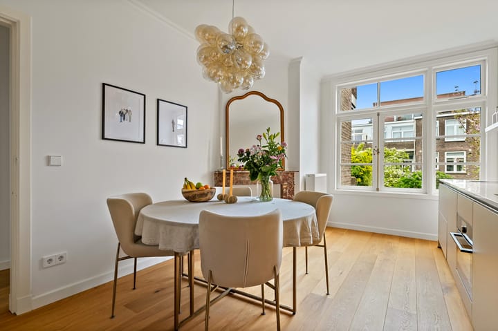 Foto 10 van De Moucheronstraat 82