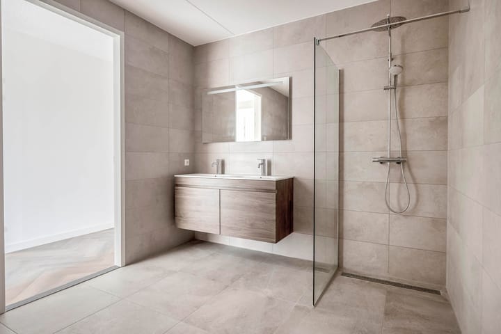 Photo 14 of Lucht (Bouwnr. 38)