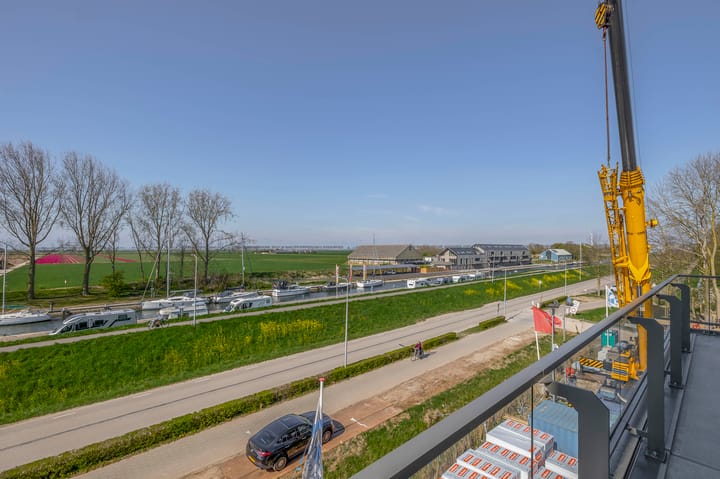 Photo 18 of Lucht (Bouwnr. 38)