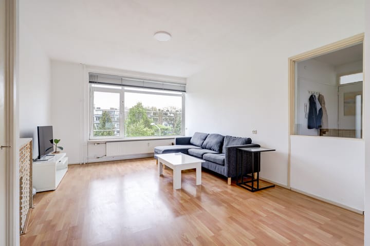 Foto 7 van Monseigneur van Steelaan 194