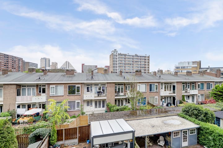 Foto 15 van Monseigneur van Steelaan 194